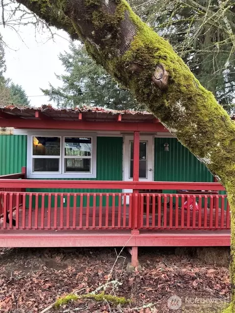 912 D St, Vader, WA 98593