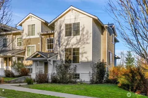 7004 Holly Park Dr S, Seattle, WA 98118