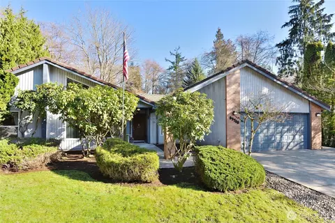 17719 54th Ave W, Lynnwood, WA 98037