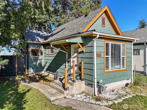 515 E 34th St, Tacoma, WA 98404