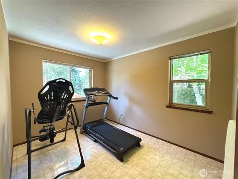 Bedroom - 70 Cedar Hill Ln, Sequim, WA 98382 photo 2 of 2
