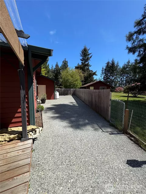 Exterior - 70 Cedar Hill Ln, Sequim, WA 98382 photo 4 of 8