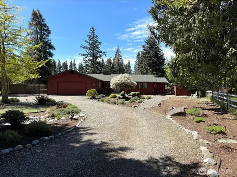 70 Cedar Hill Ln, Sequim, WA 98382