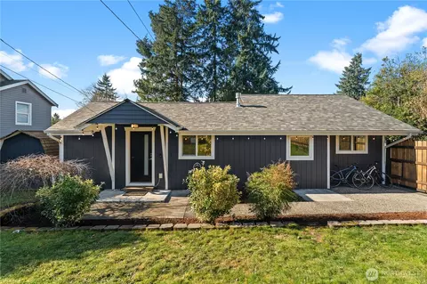 18121 12th Ave NE, Shoreline, WA 98155
