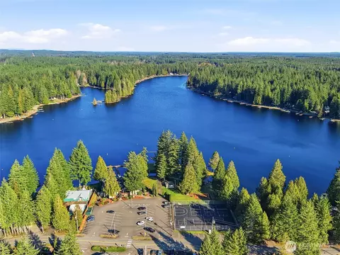 101 Errigal Pl, Shelton, WA 98584