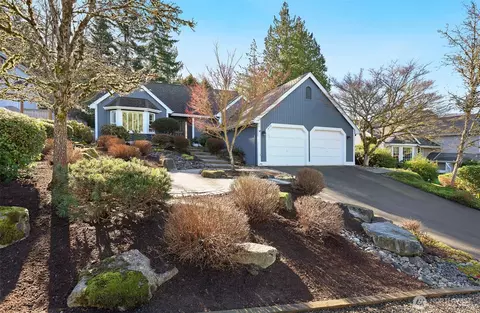 975 NW Inneswood Pl, Issaquah, WA 98027