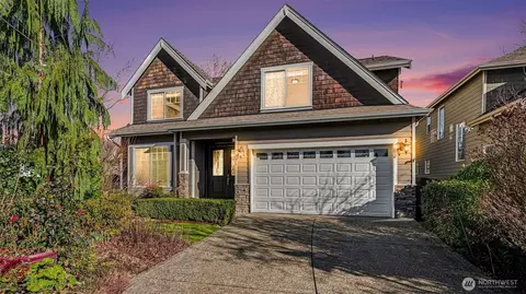 278 Vashon Pl NE, Renton, WA 98059