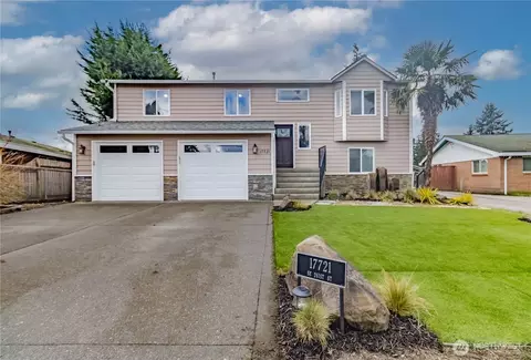17721 SE 261st St, Covington, WA 98042