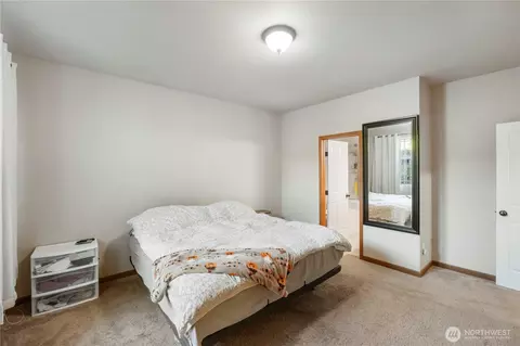 Bedroom - 1002 Ross Ave NW, Orting, WA 98360 photo 3 of 4