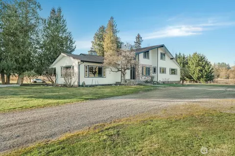 3999 Deming Rd, Everson, WA 98247
