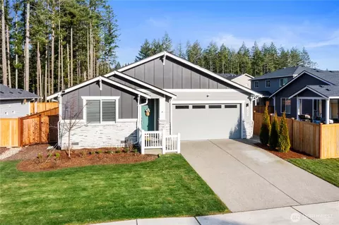 18021 133rd Ave E, Puyallup, WA 98374