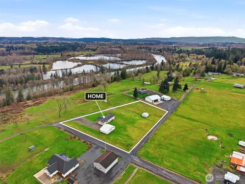 240 Rakoz Rd, Toledo, WA 98591