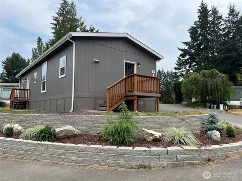 3371 SE Bielmeier Rd #33A, Port Orchard, WA 98367