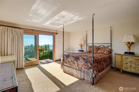 Bedroom - 416 Alverson Blvd, Everett, WA 98201 photo 5 of 6