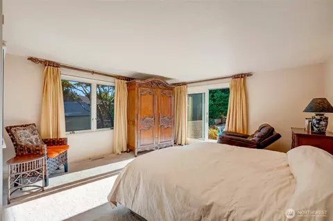 Bedroom - 416 Alverson Blvd, Everett, WA 98201 photo 1 of 6