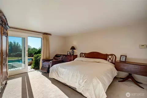 Bedroom - 416 Alverson Blvd, Everett, WA 98201 photo 2 of 6