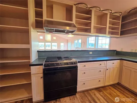 Kitchen - 1125 Bourm Rd, Forks, WA 98331 photo 1 of 3