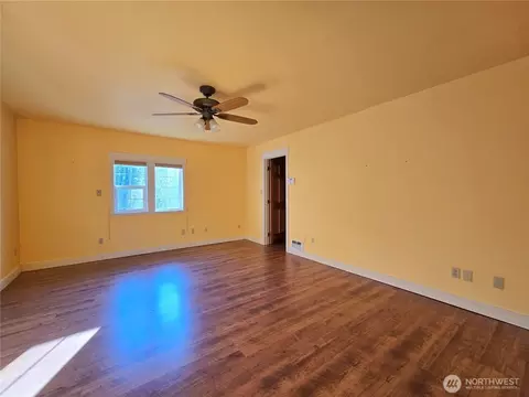 Living - 1125 Bourm Rd, Forks, WA 98331 photo 6 of 10