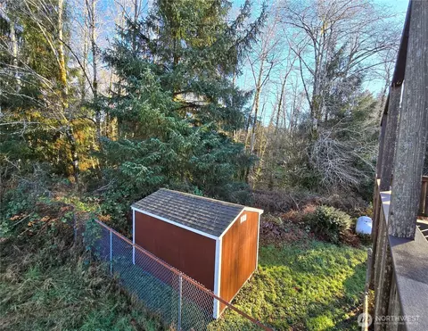 Exterior - 1125 Bourm Rd, Forks, WA 98331 photo 8 of 9