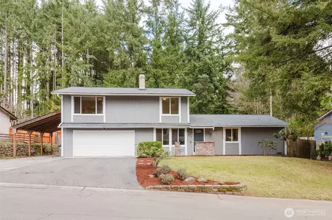 611 NE Conifer Dr, Bremerton, WA 98311