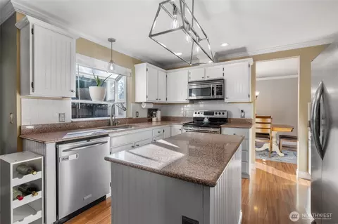Kitchen - 24213 41st Ave E, Spanaway, WA 98387 photo 1 of 3
