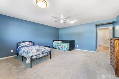 Bedroom - 24213 41st Ave E, Spanaway, WA 98387 photo 4 of 5