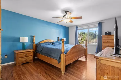 Bedroom - 24213 41st Ave E, Spanaway, WA 98387 photo 1 of 5