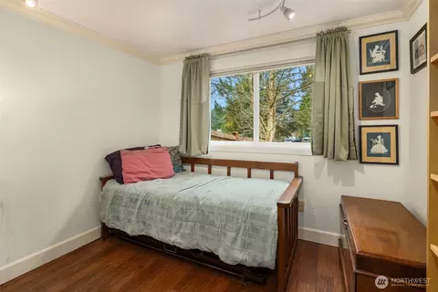 Bedroom - 16610 3rd Dr SE, Bothell, WA 98012 photo 4 of 4