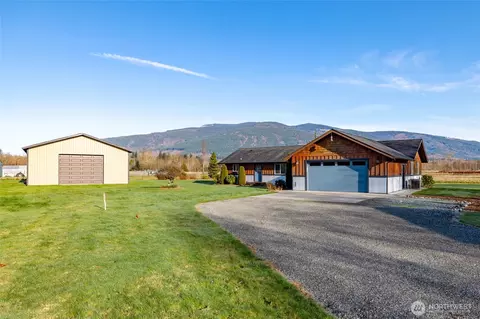 965 N Fruitdale Rd, Sedro Woolley, WA 98284