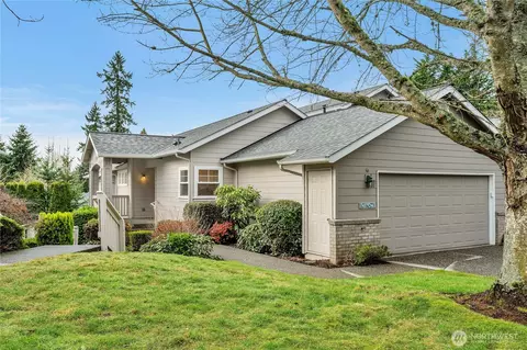 16704 Cobblestone Dr, Lynnwood, WA 98037