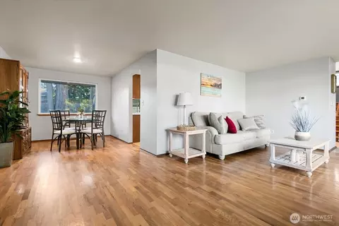 Living - 10523 NE 197th St, Bothell, WA 98011 photo 6 of 7