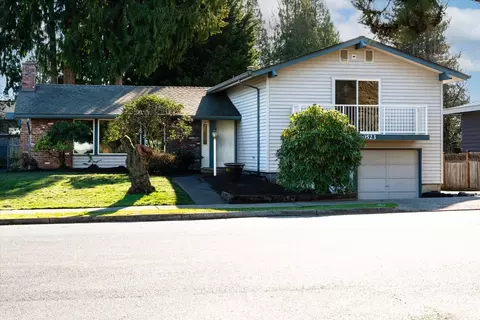 10523 NE 197th St, Bothell, WA 98011