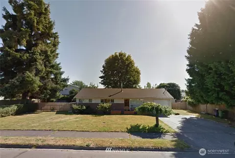 912 17th St NE, Auburn, WA 98002