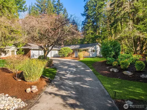 2822 253rd Pl SE, Sammamish, WA 98075