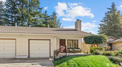 24504 13th Ave S, Des Moines, WA 98198