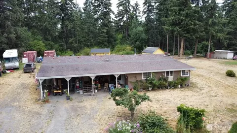 32314 71st Ave S, Roy, WA 98580