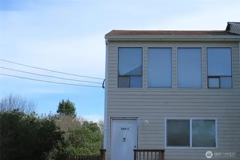 946 Ocean Shores Blvd SW, Ocean Shores, WA 98569