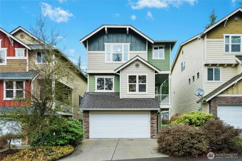 Exterior - 427 120th St SE, Everett, WA 98208 photo 2 of 4