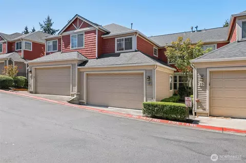 2840 139th Ave SE #15, Bellevue, WA 98005