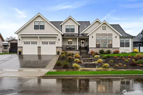 1594 Farmview Ter, Lynden, WA 98264