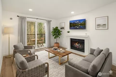 14006 NE 181st Pl #B205, Woodinville, WA 98072
