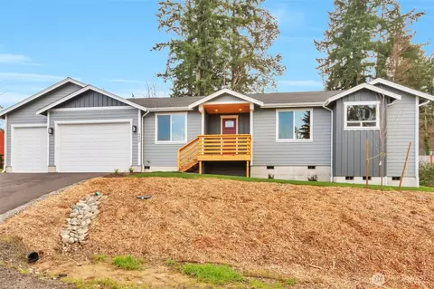 4940 Johnson St NW, Bremerton, WA 98311