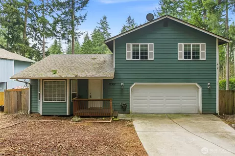 17301 W View Ln SE, Yelm, WA 98597