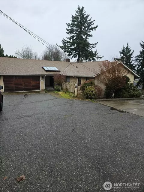 2405 Terrace Dr SE, Puyallup, WA 98372