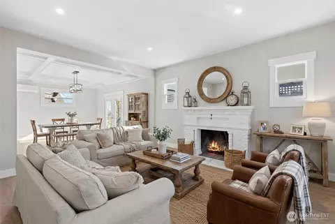 Living - 4228 Eastern Ave N, Seattle, WA 98103 photo 1 of 1