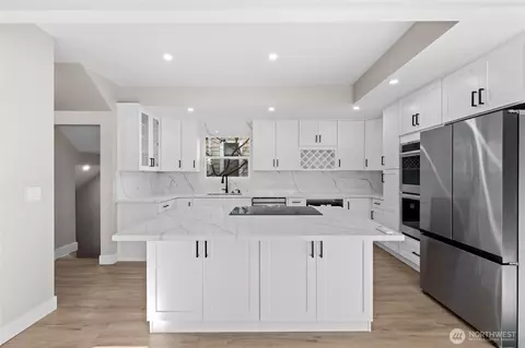 Kitchen - 4228 Eastern Ave N, Seattle, WA 98103 photo 1 of 2