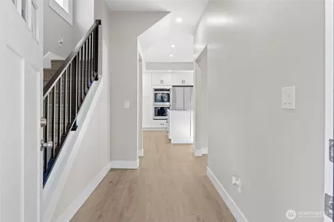 Entry Way - 4228 Eastern Ave N, Seattle, WA 98103 photo 1 of 2
