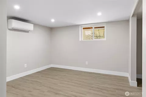 Other - 4228 Eastern Ave N, Seattle, WA 98103 photo 5 of 8