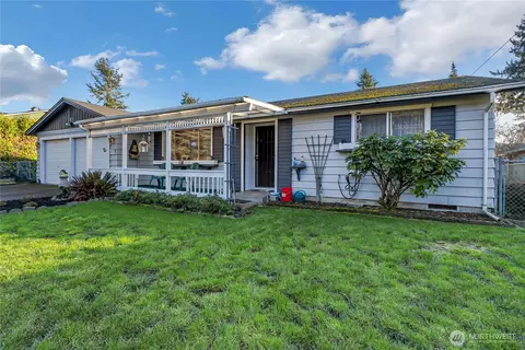 426 160th St S, Spanaway, WA 98387