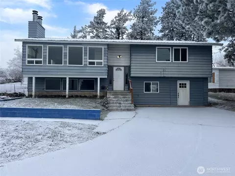 416 W Ash St, Waterville, WA 98858